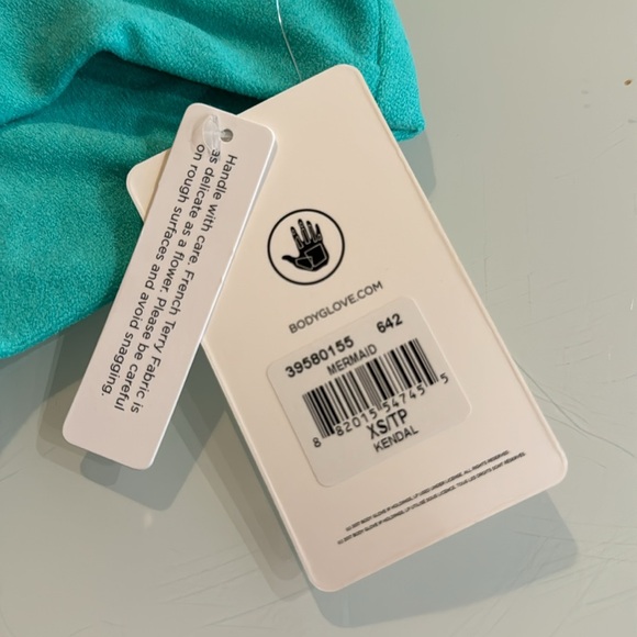 Body Glove bikini - size X-Small - both pieces - Picture 2 of 10